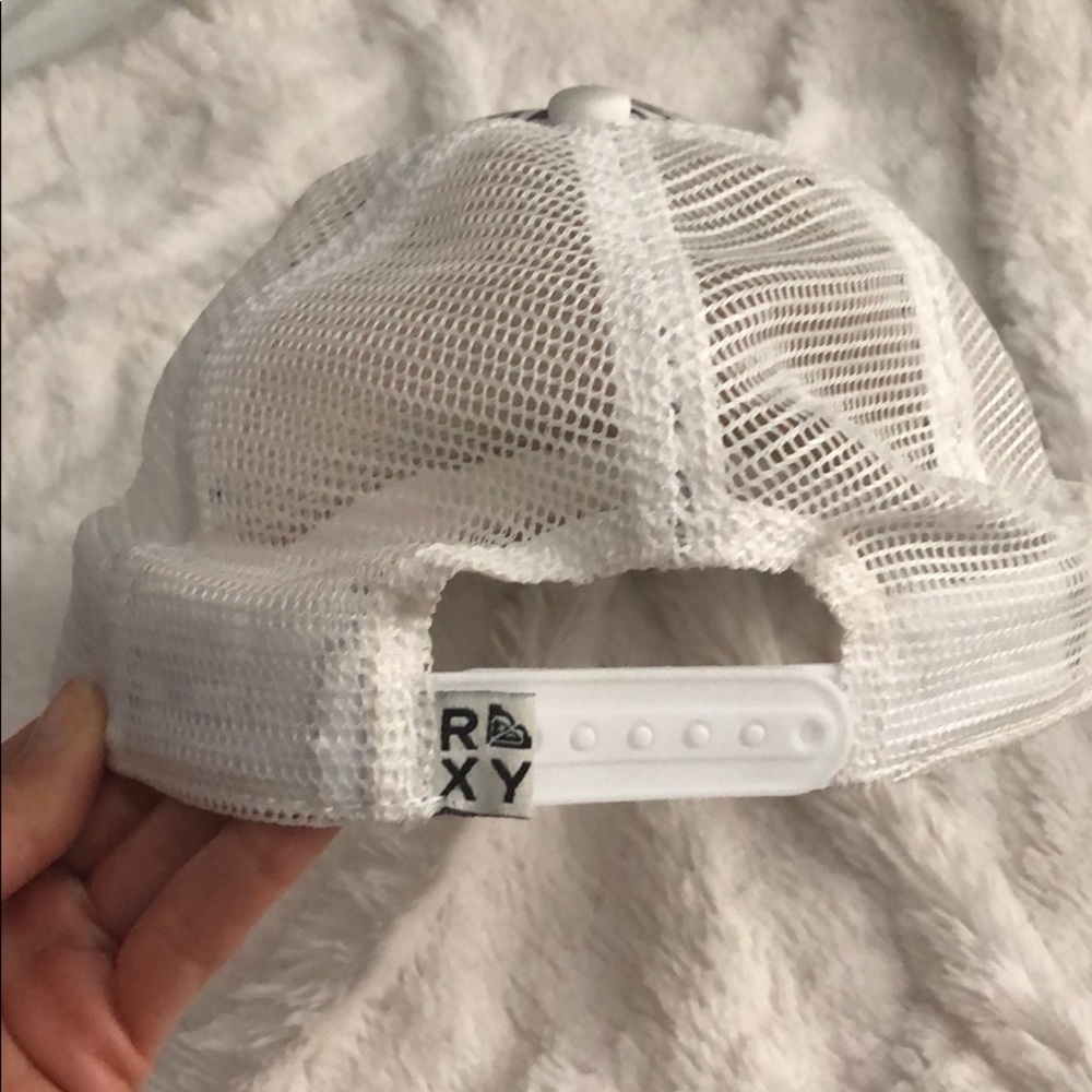 Multicolor Roxy Hat - image 3